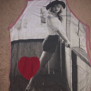 Taylor Swift apron